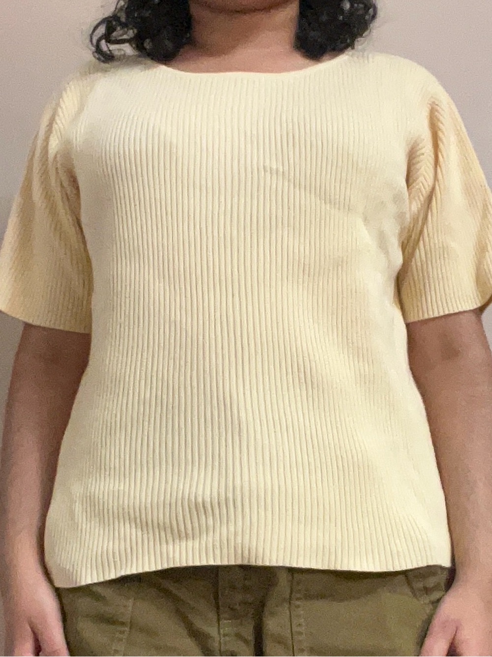 Women’s Size Medium 100% Cotton Yellow Ribbed Short Sleeve Knit Top